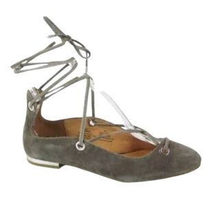 Halogen Lace-Up Gray Suede Ballet Flat